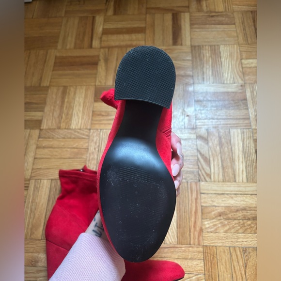 Steve Madden red booties in size 9(40) - Picture 3 of 5